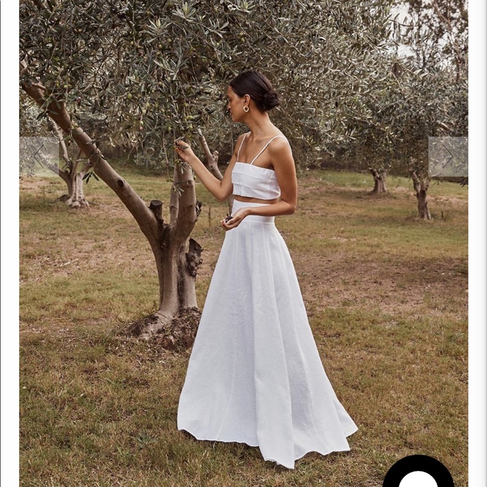 Dissh AISLE WHITE LINEN LONG SKIRT